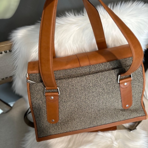 Hartmann Tweed and Leather Briefcase / Satchel (100% authentic) - Picture 3 of 16